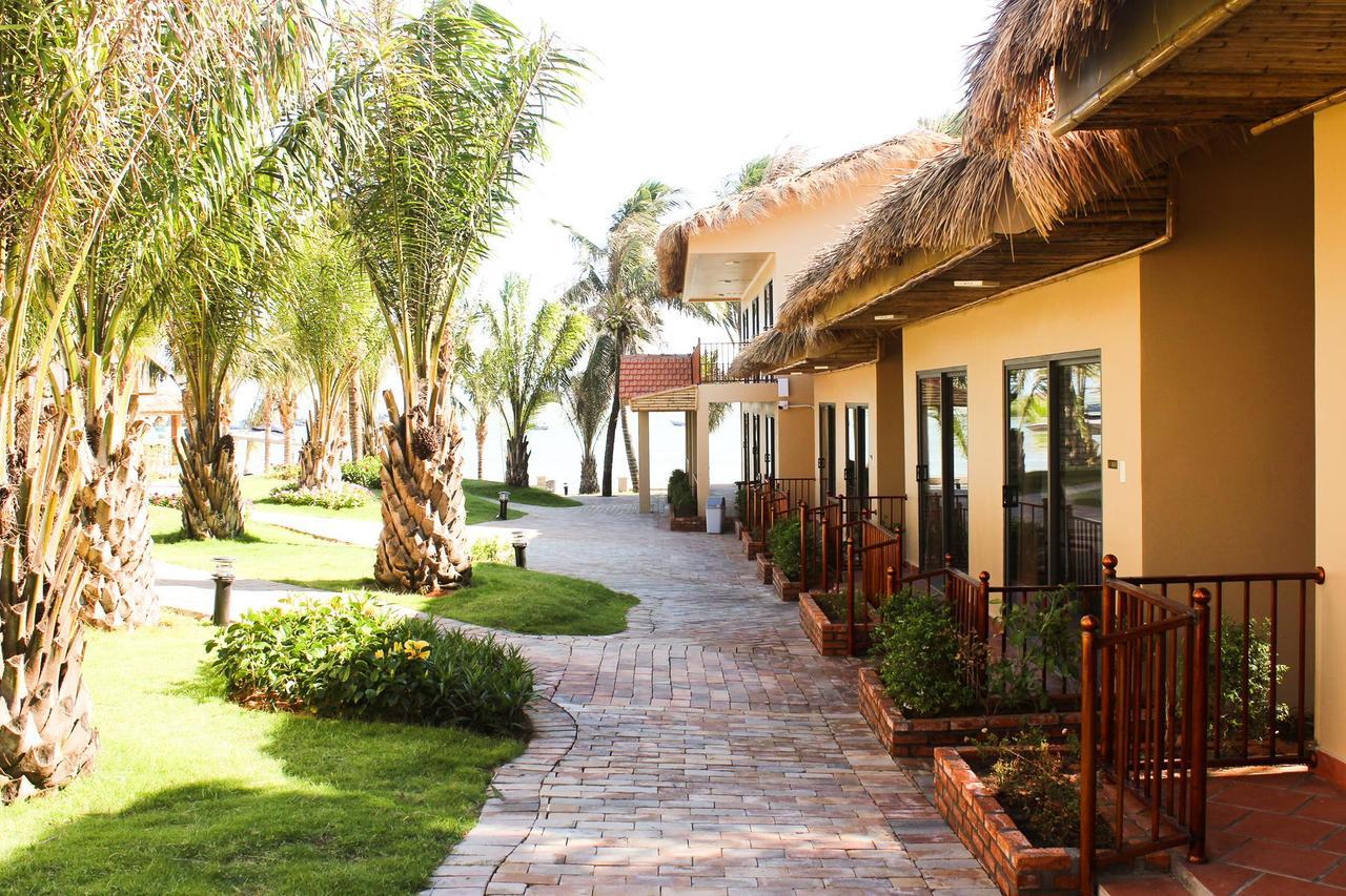 Eagles Beach Resort Phan Thiet Exterior foto